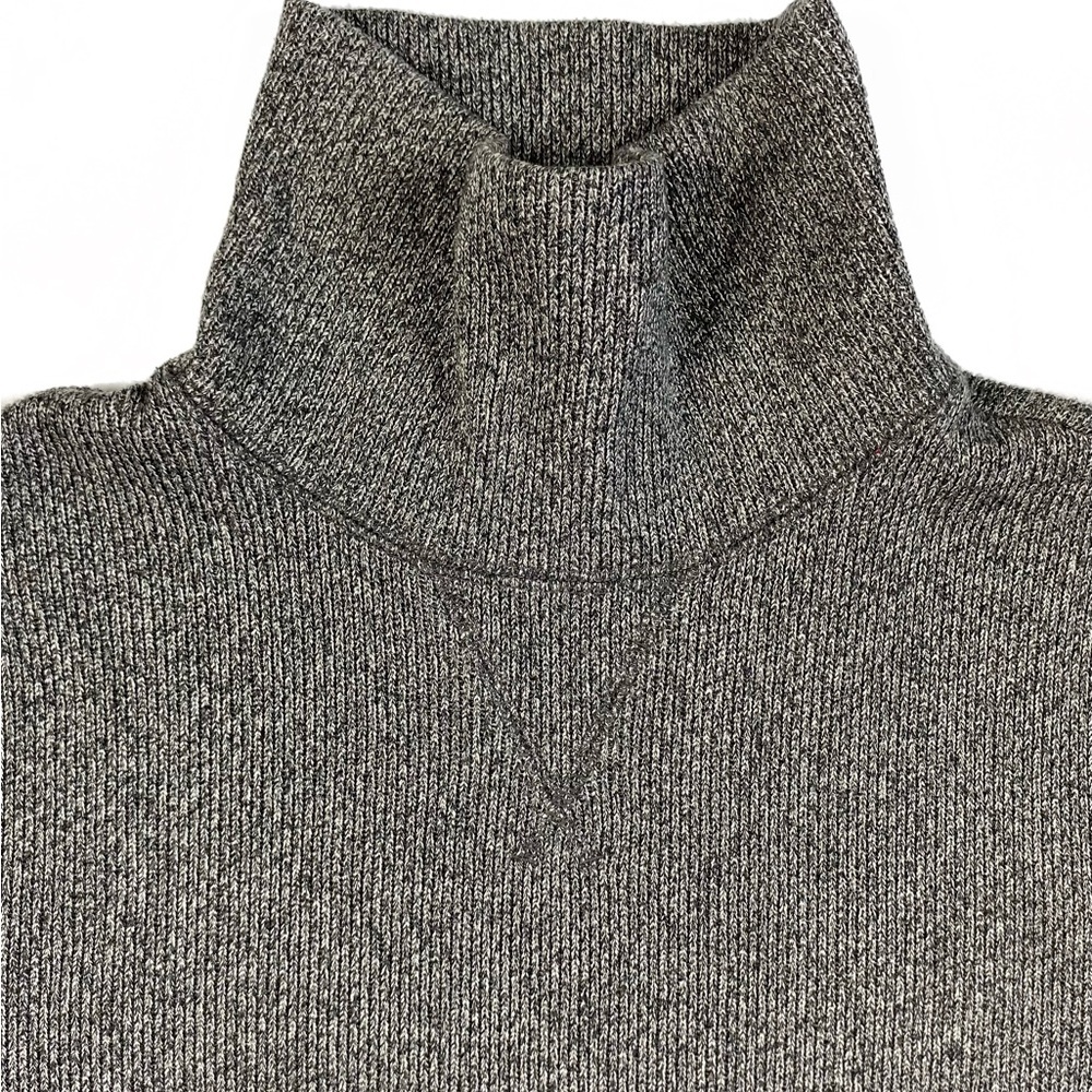 Banana Republic Turtleneck Sweater - Picture 3 of 4